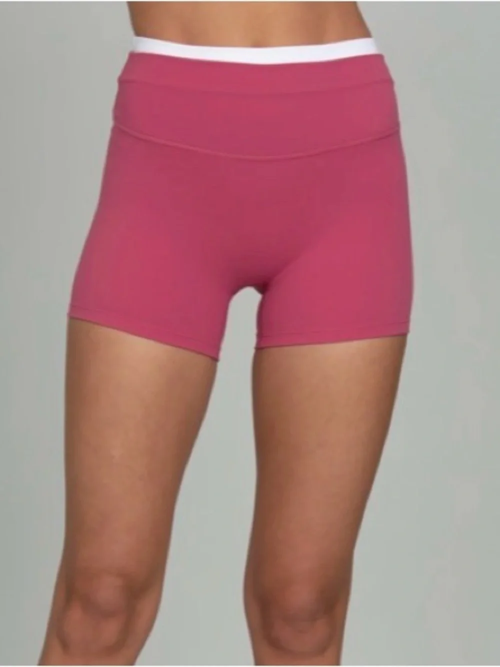 Gold Hinge Raspberry Double Waist StrydeForm Short